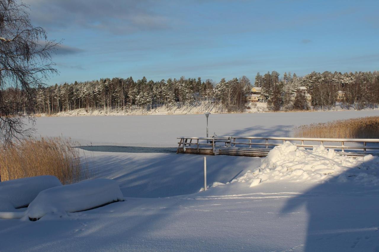 Labbnäs Semesterhem, Radhuset Kimitoön Exterior foto