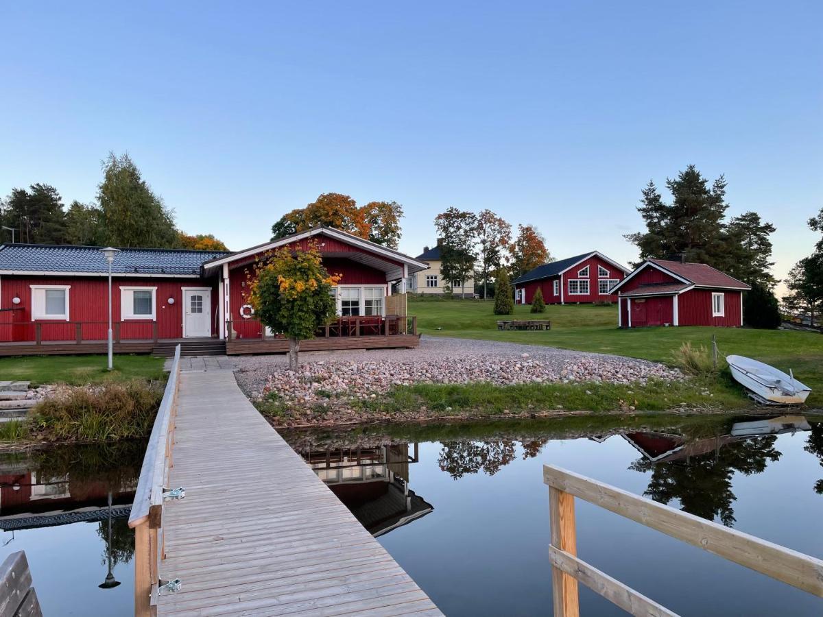 Labbnäs Semesterhem, Radhuset Kimitoön Exterior foto